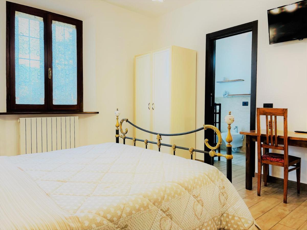 B&B Villa Incrocca Cerreto d'Esi Екстер'єр фото
